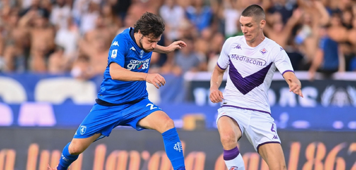 凭借顽强的 凭借顽强的