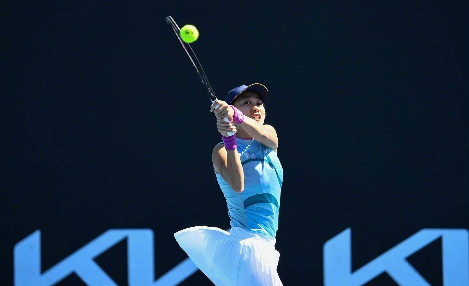 前接受采访 前接受采访