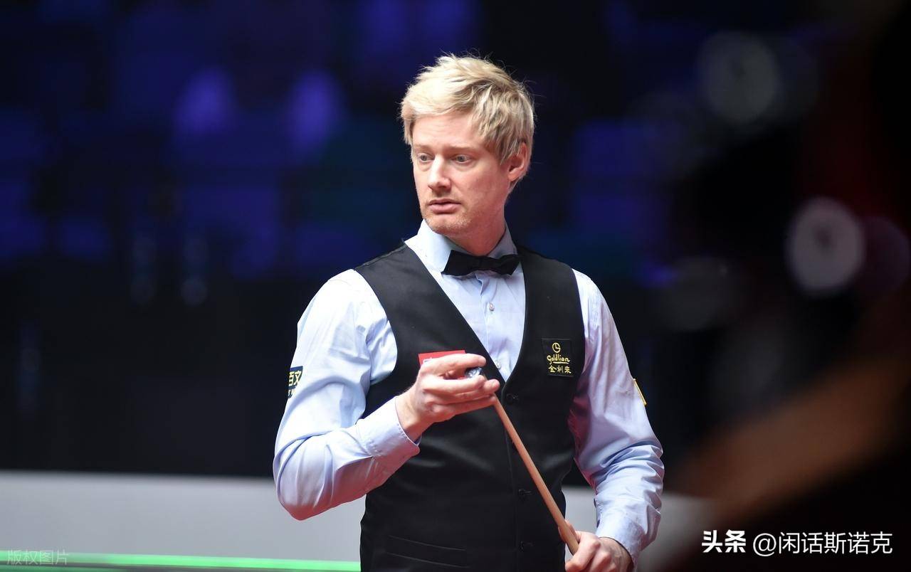 他用深情的 他用深情的