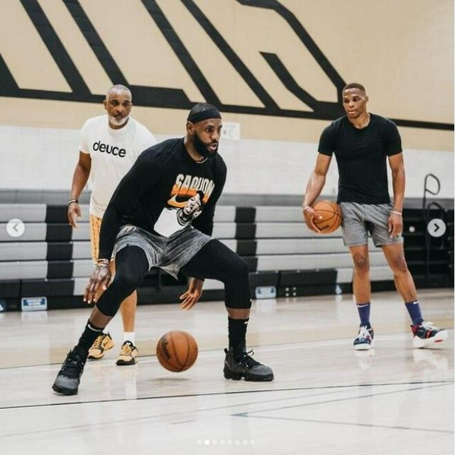 让其很难在 让其很难在